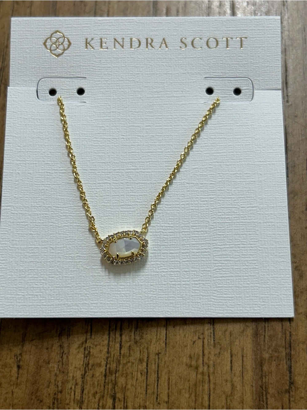 Kendra Scott Gold Oval Halo Pendant Necklace - Picture 5 of 6